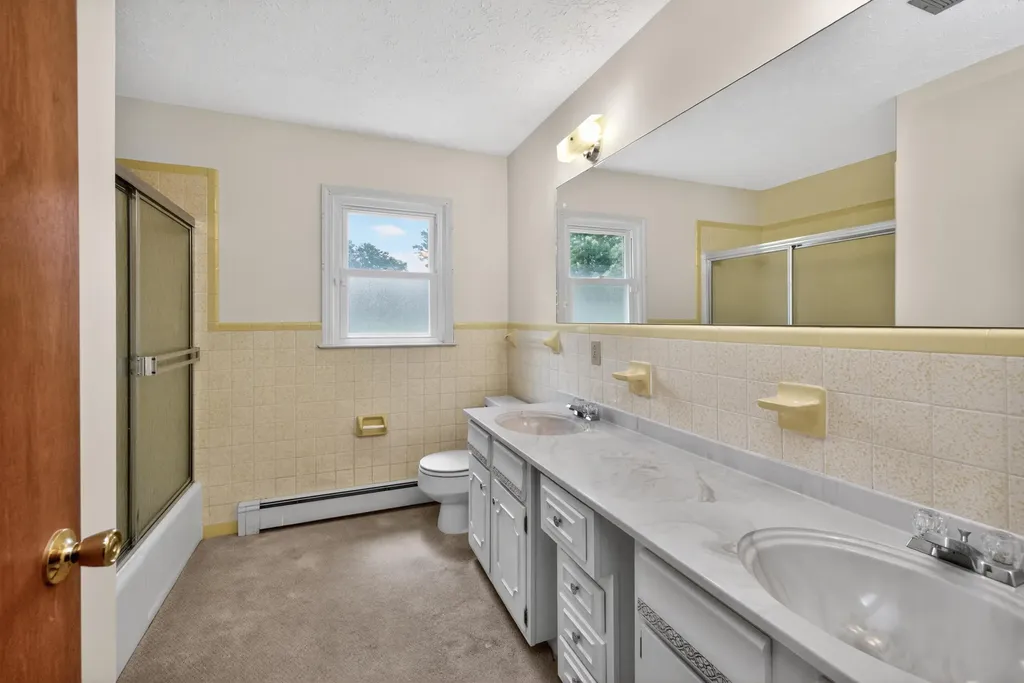 163 Juniper Drive Versailles KY 40383