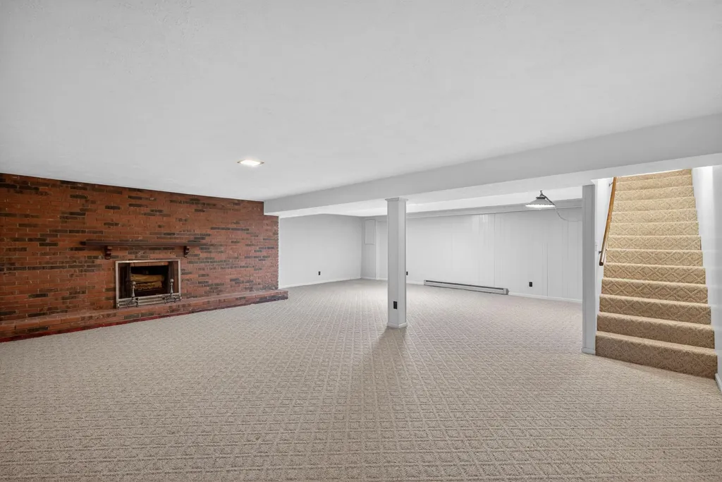 163 Juniper Drive Versailles KY 40383