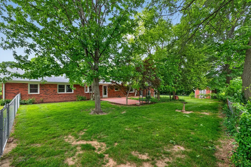 163 Juniper Drive Versailles KY 40383