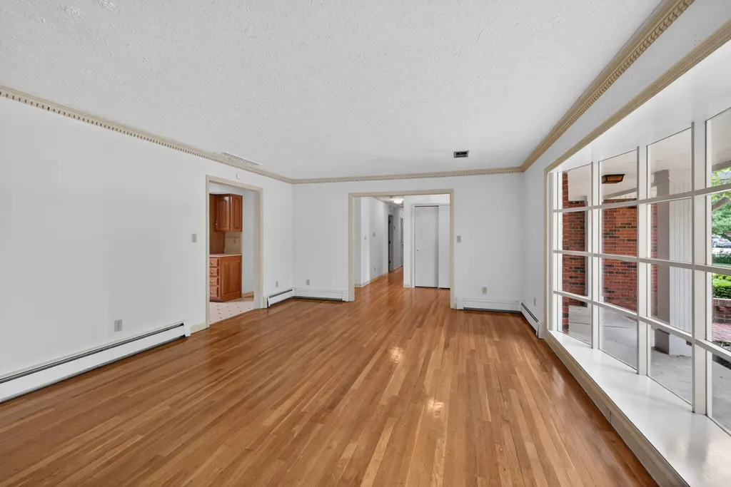 163 Juniper Drive Versailles KY 40383