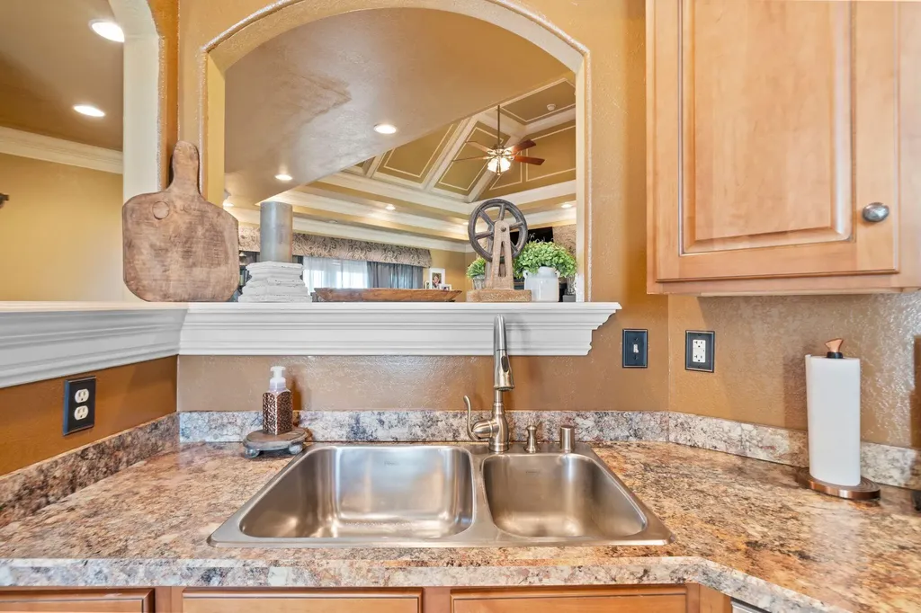 6595 Mt Sterling Road Winchester KY 40391