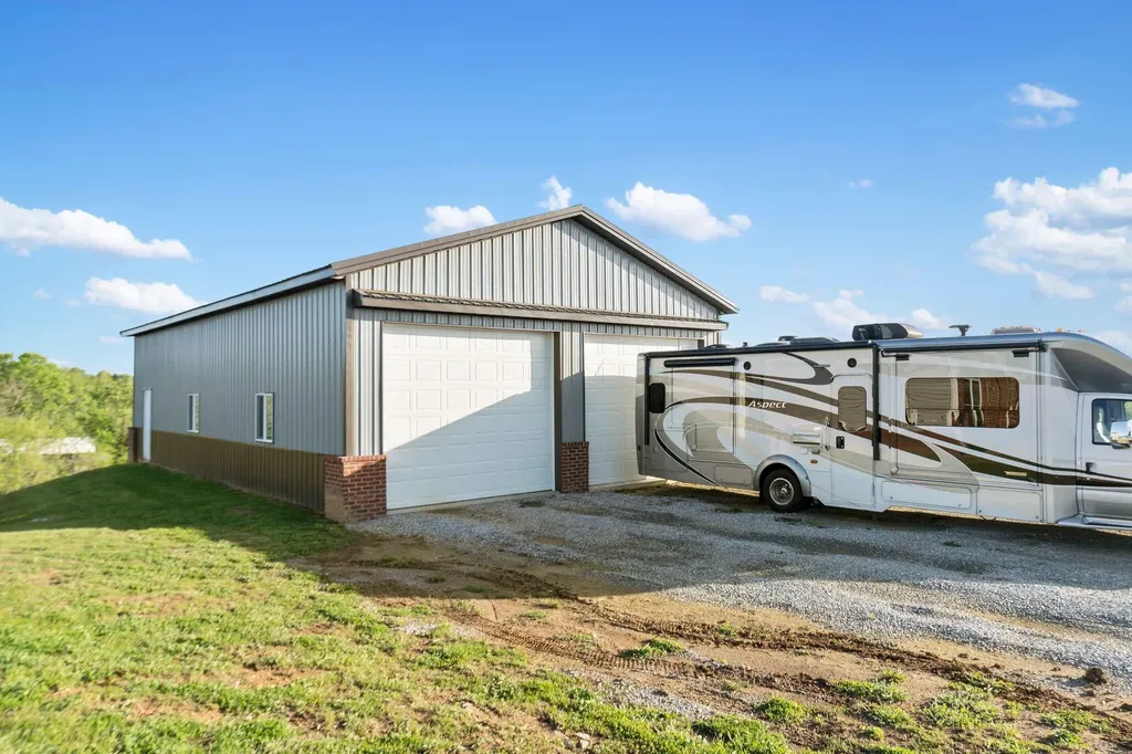 6595 Mt Sterling Road Winchester KY 40391