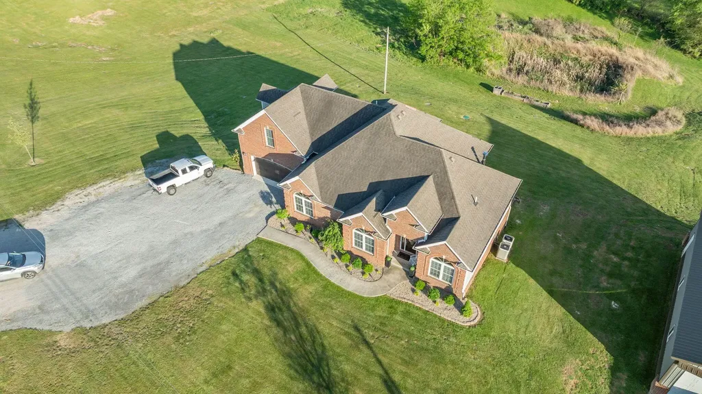 6595 Mt Sterling Road Winchester KY 40391