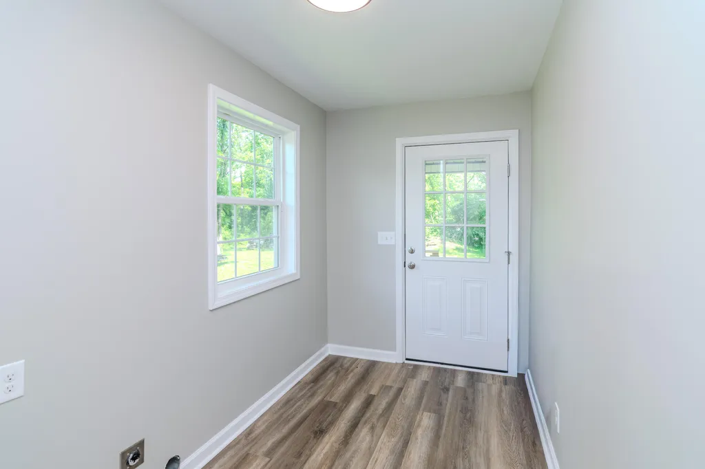 321 E Woodford Street Lawrenceburg KY 40342
