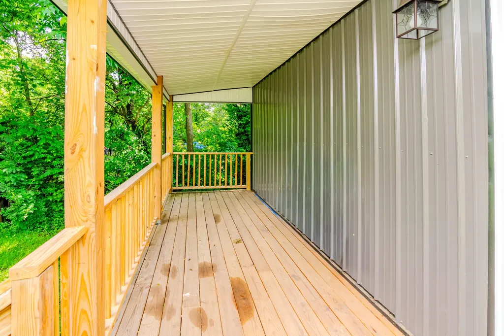 321 E Woodford Street Lawrenceburg KY 40342