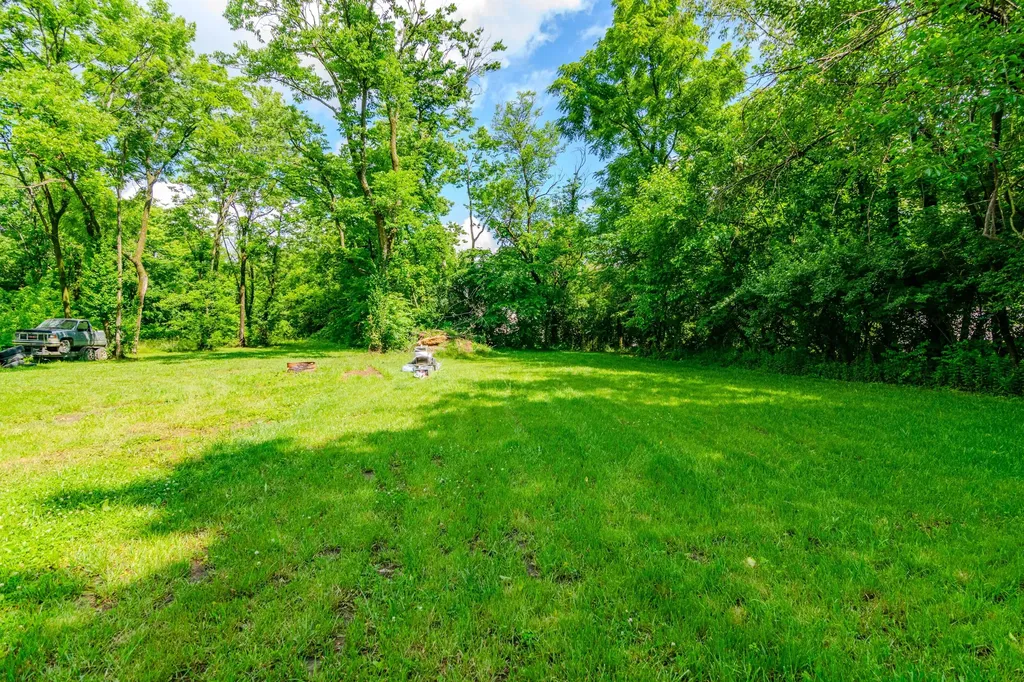 321 E Woodford Street Lawrenceburg KY 40342