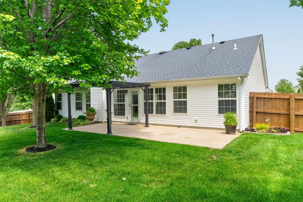 116 Brome Drive Nicholasville KY 40356