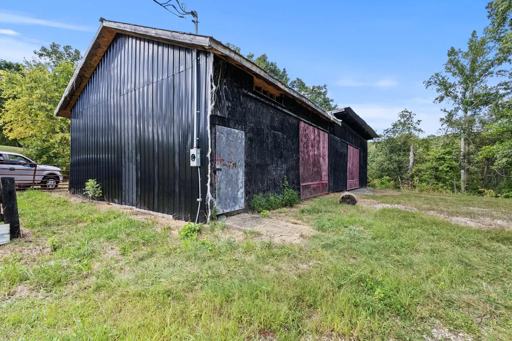 800 Virden Ridge Road Clay City KY 40312