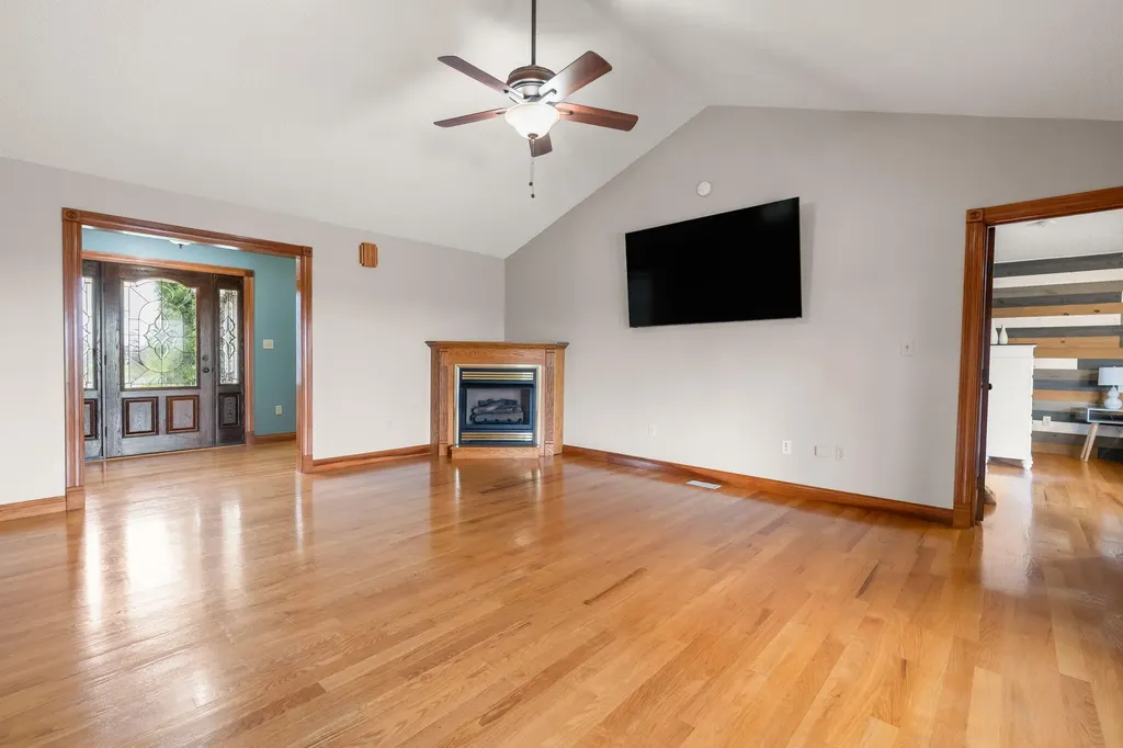 58 Sunset Drive Hustonville KY 40437