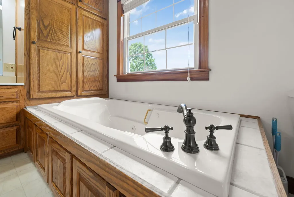 58 Sunset Drive Hustonville KY 40437