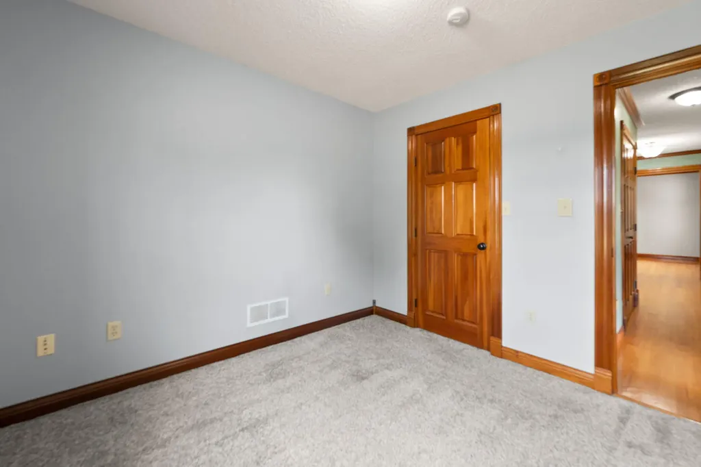 58 Sunset Drive Hustonville KY 40437
