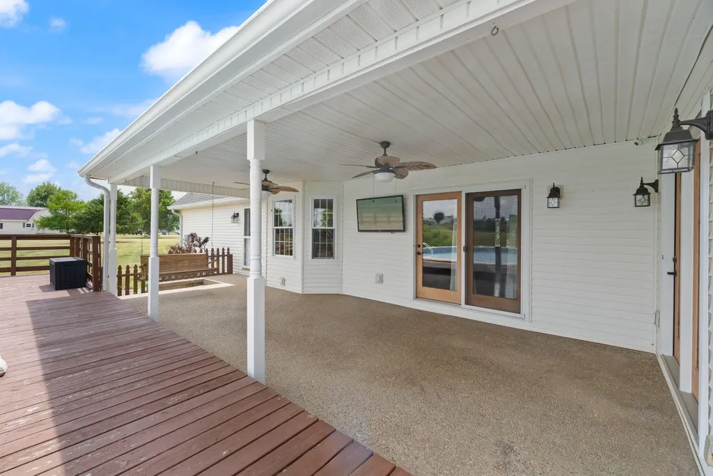 58 Sunset Drive Hustonville KY 40437