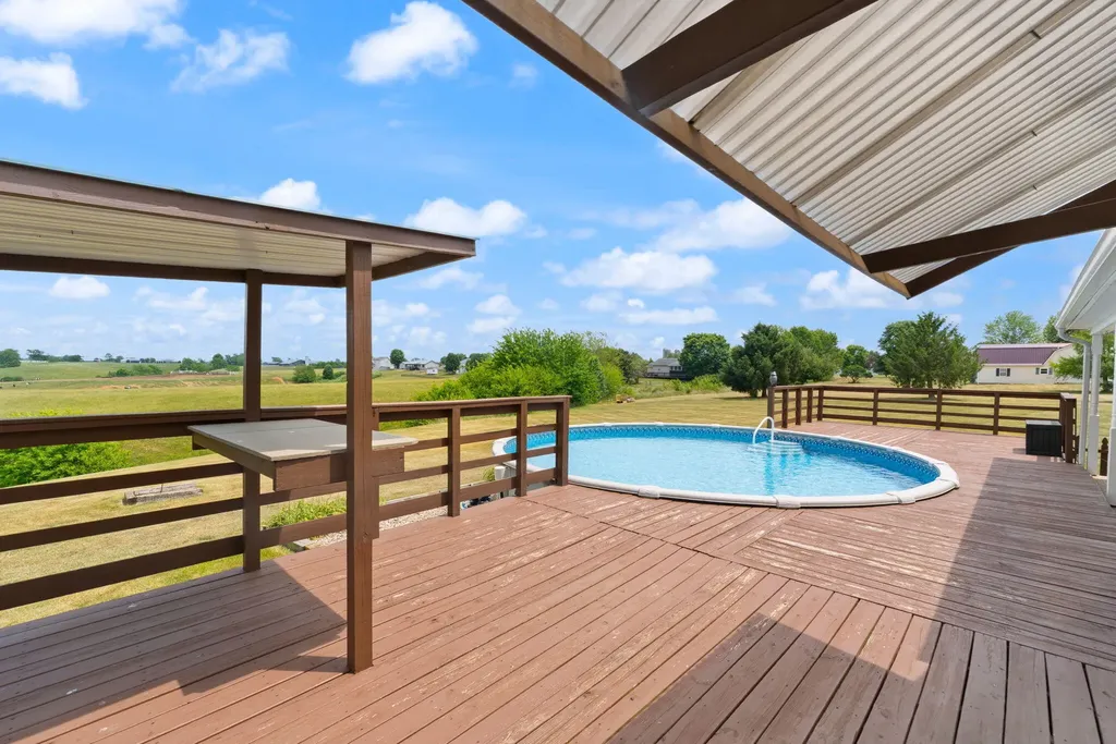 58 Sunset Drive Hustonville KY 40437