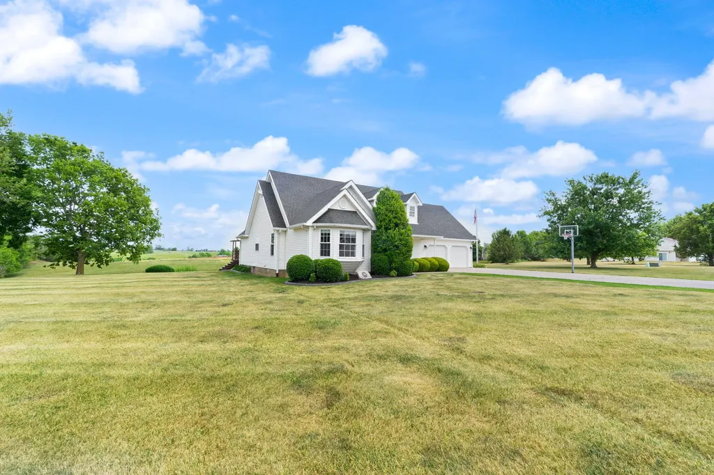 58 Sunset Drive Hustonville KY 40437
