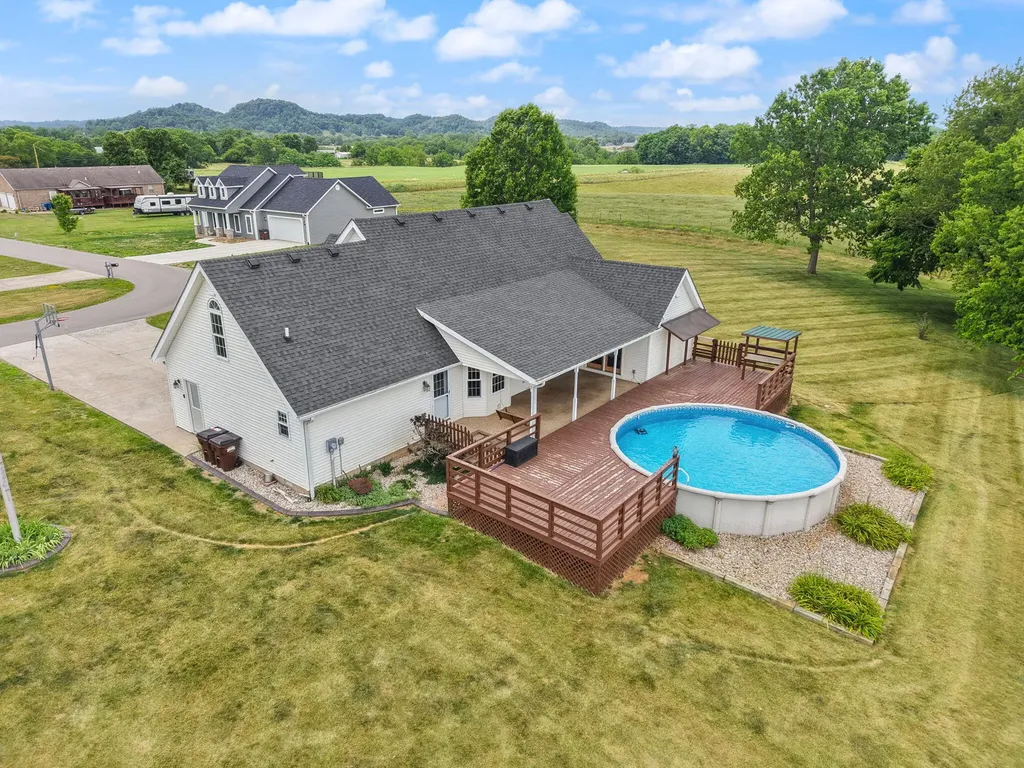 58 Sunset Drive Hustonville KY 40437
