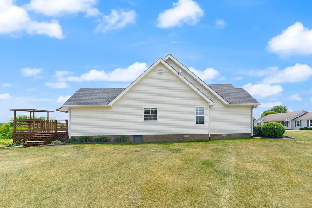 58 Sunset Drive Hustonville KY 40437