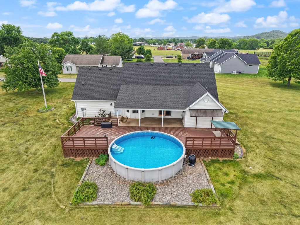 58 Sunset Drive Hustonville KY 40437