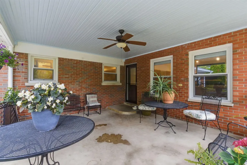 704 Kirkland Drive Lexington KY 40502