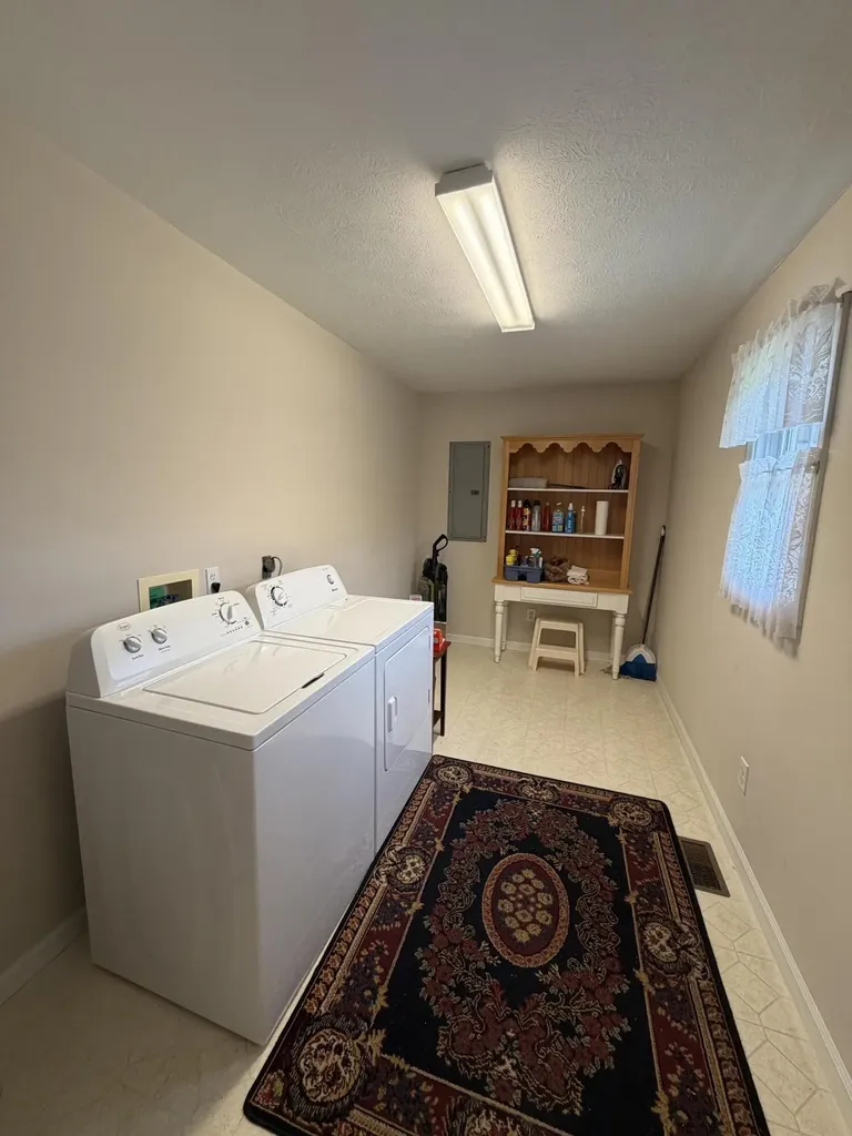 229 Cherry Avenue Corbin KY 40701