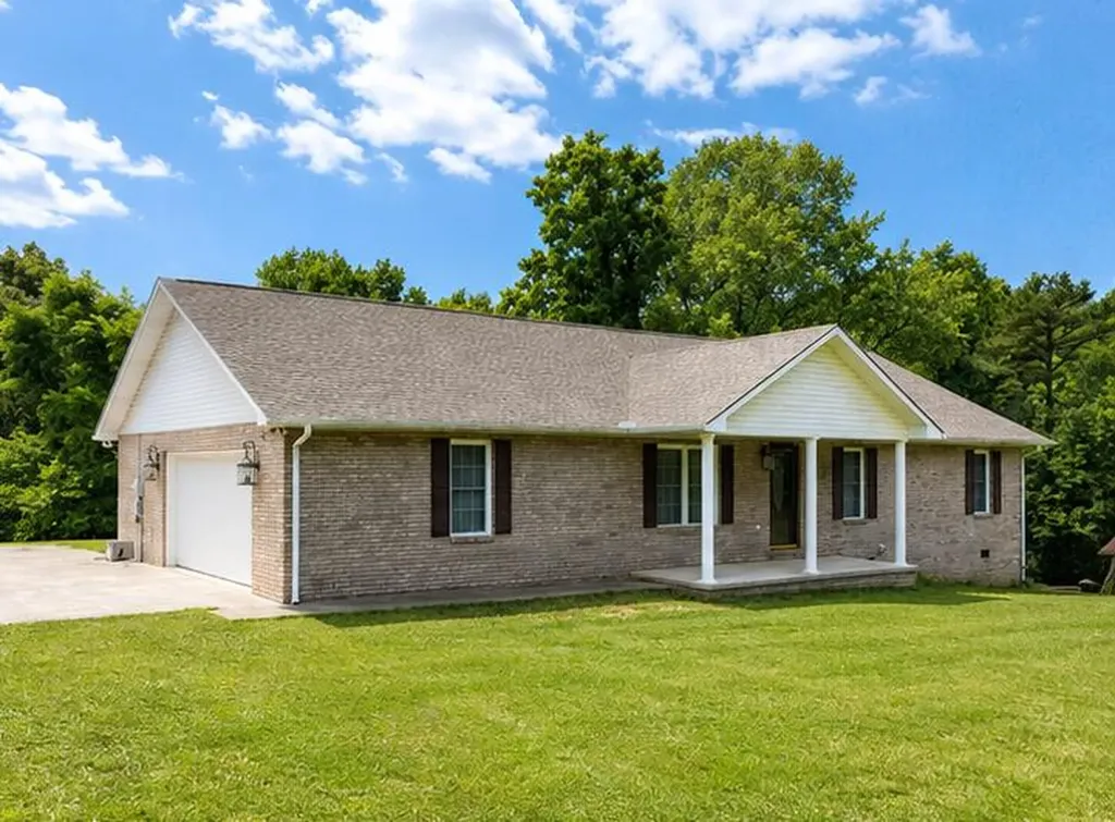 229 Cherry Avenue Corbin KY 40701