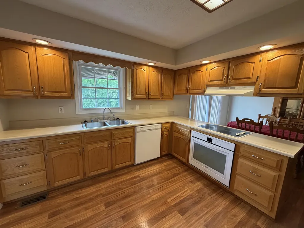 229 Cherry Avenue Corbin KY 40701