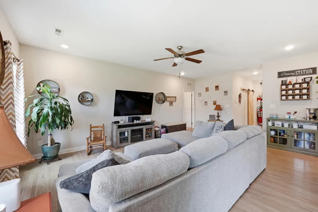 130 Kara Bryn Cove Georgetown KY 40324