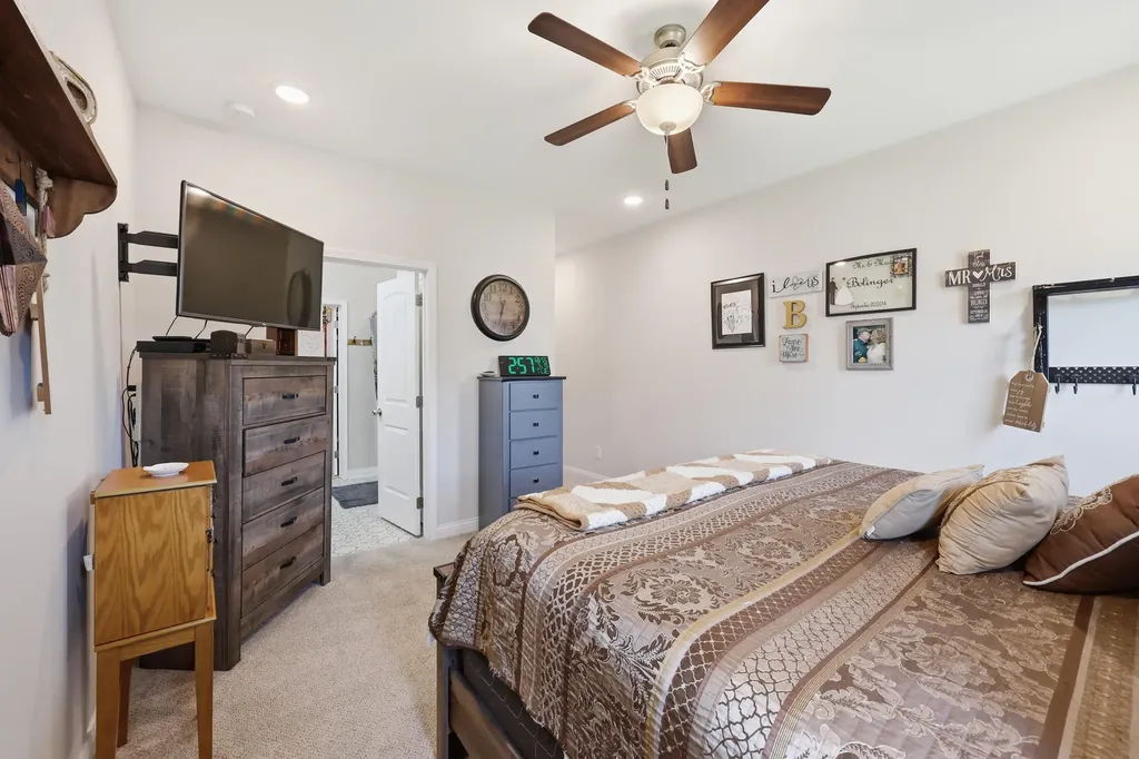 130 Kara Bryn Cove Georgetown KY 40324