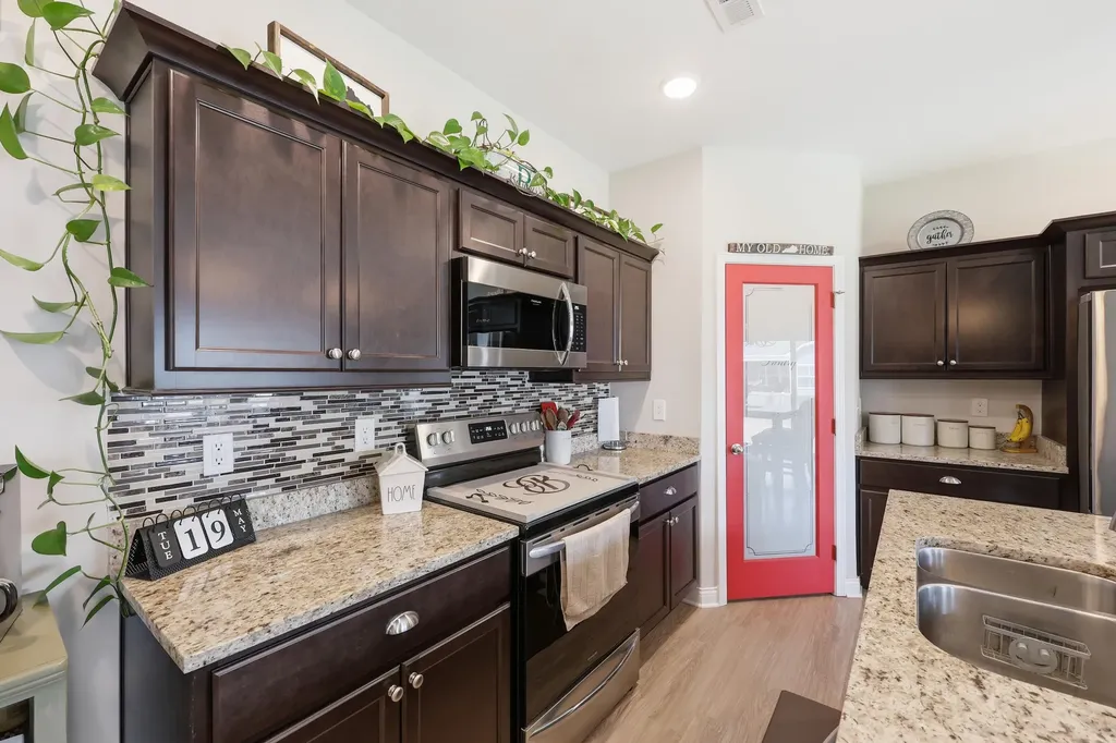 130 Kara Bryn Cove Georgetown KY 40324