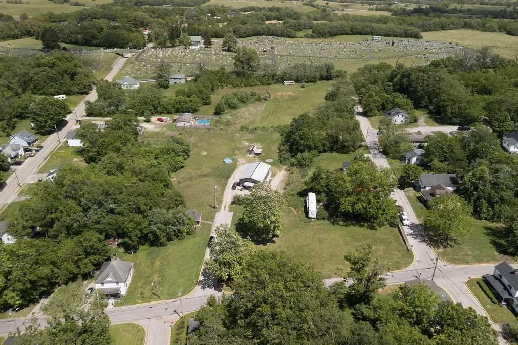 203 Fox Street Mt Sterling KY 40353