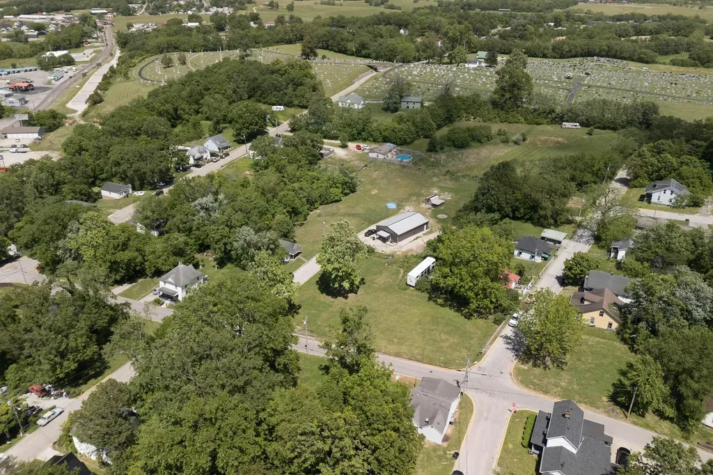 203 Fox Street Mt Sterling KY 40353