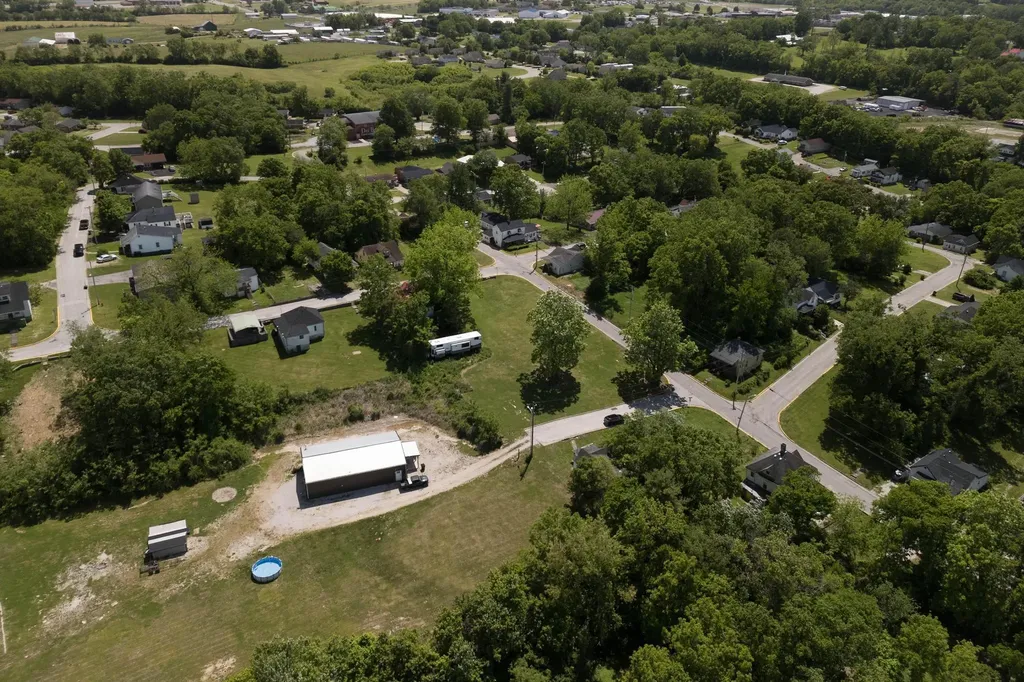203 Fox Street Mt Sterling KY 40353