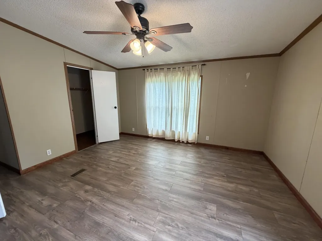 1290 Bacon Creek Road Corbin KY 40701