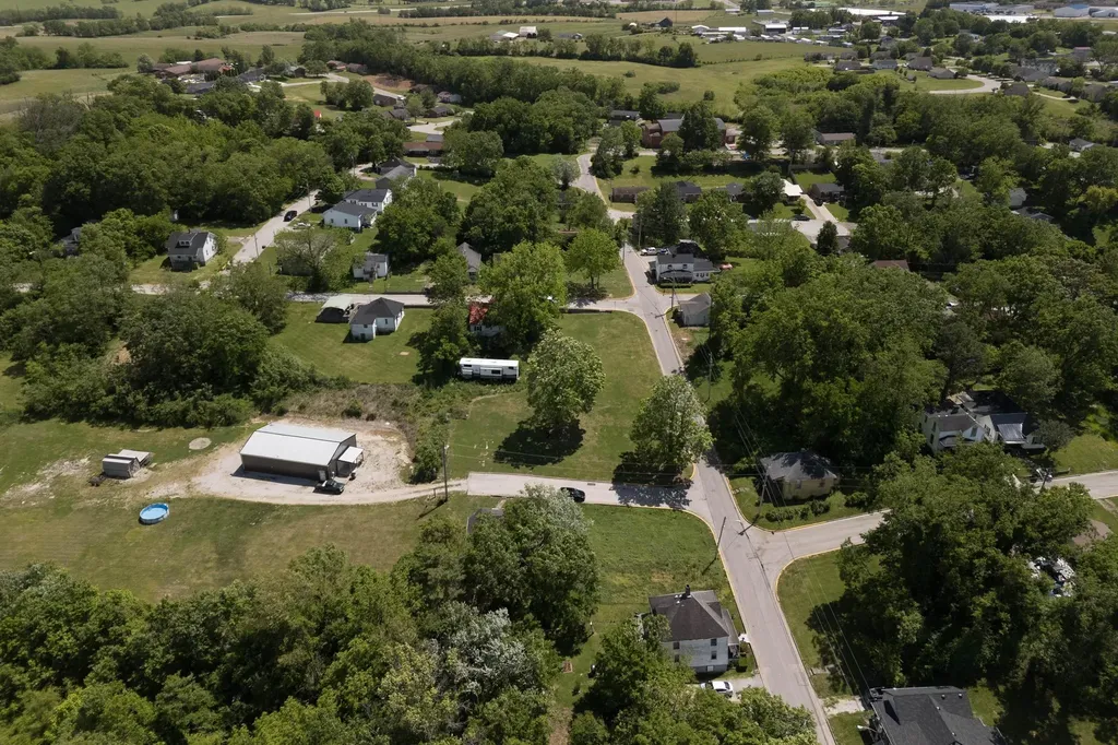 205 Fox Street Mt Sterling KY 40353