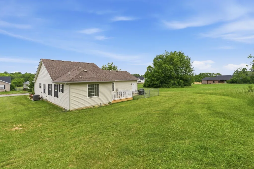 112 Fox Chase Danville KY 40422
