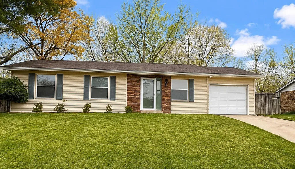 107 Hillside Drive Georgetown KY 40324