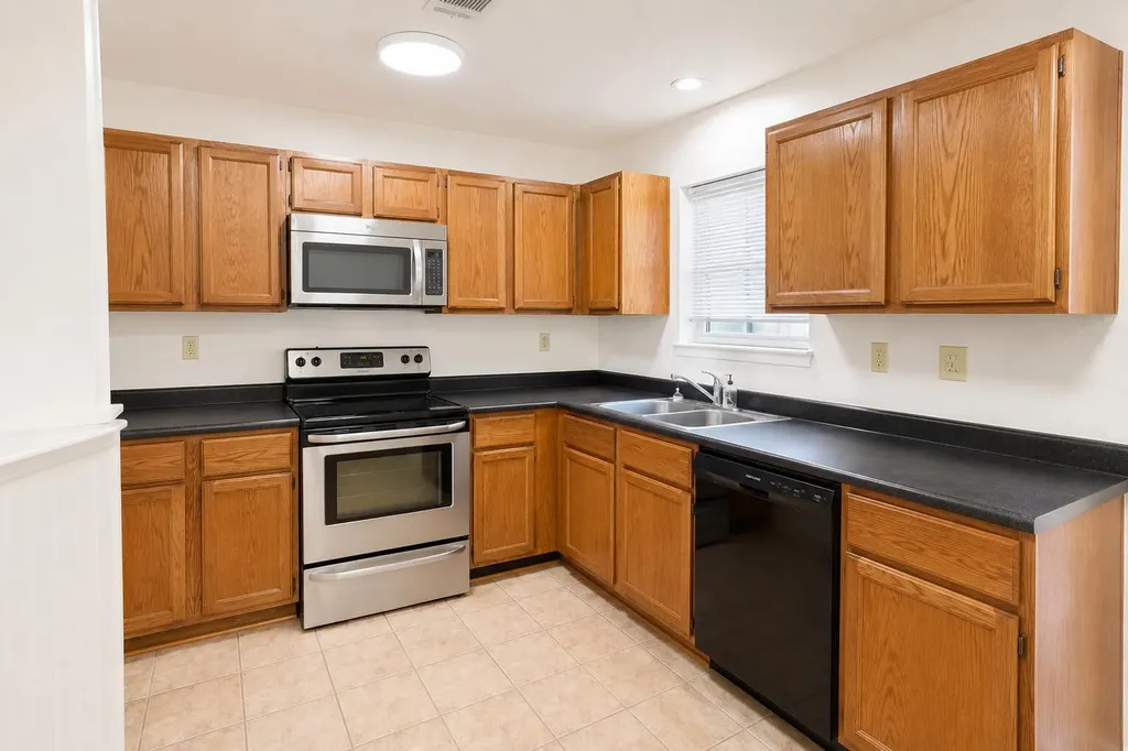 107 Hillside Drive Georgetown KY 40324