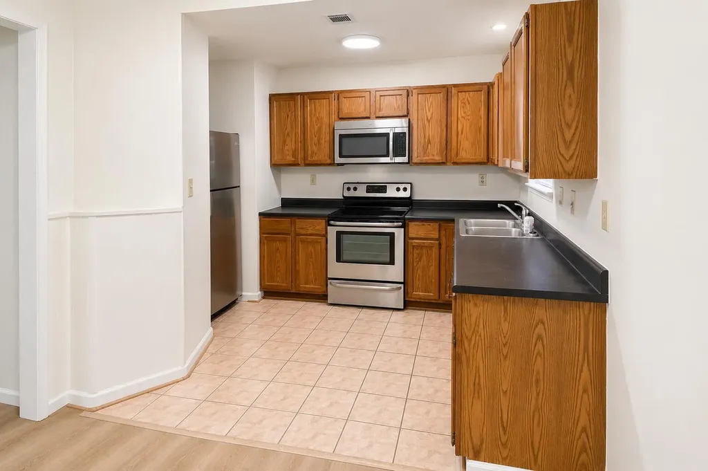 107 Hillside Drive Georgetown KY 40324