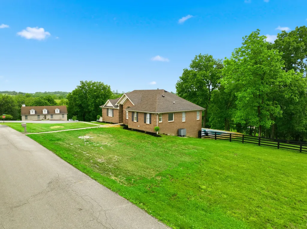 401 Michael Court Richmond KY 40475