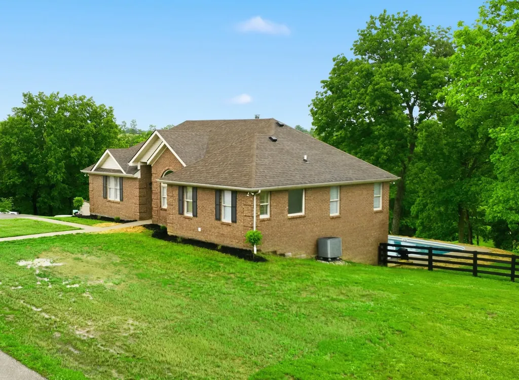 401 Michael Court Richmond KY 40475
