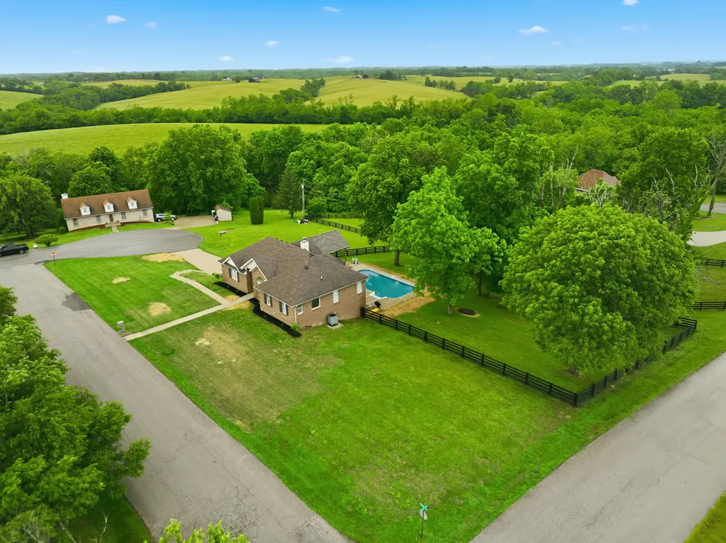 401 Michael Court Richmond KY 40475