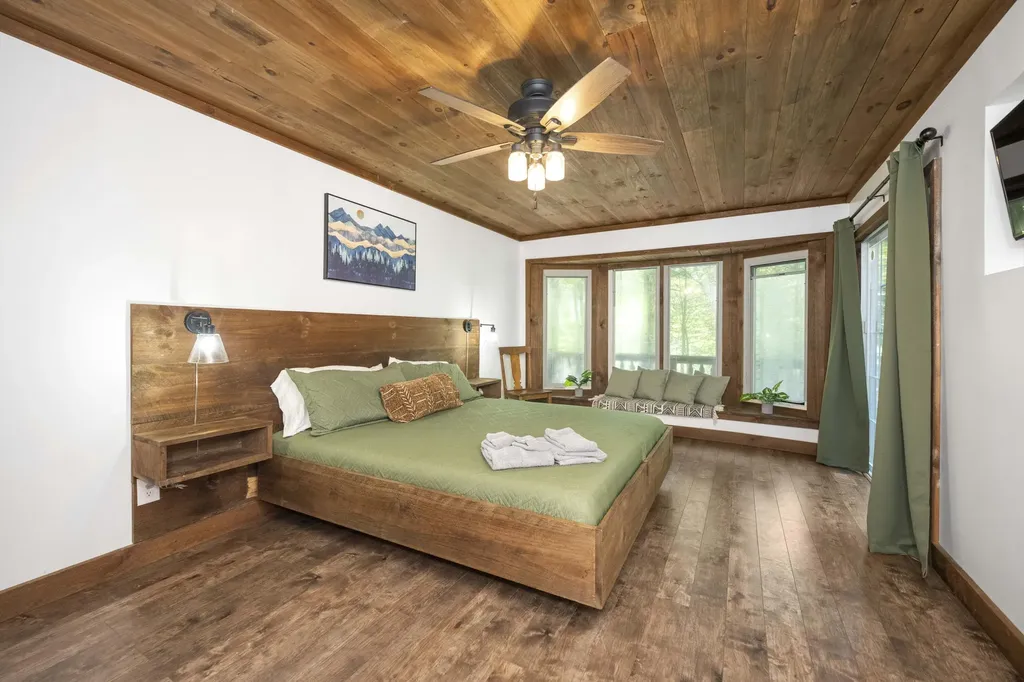 3556 Right Fork Fixer Road Zoe KY 41397