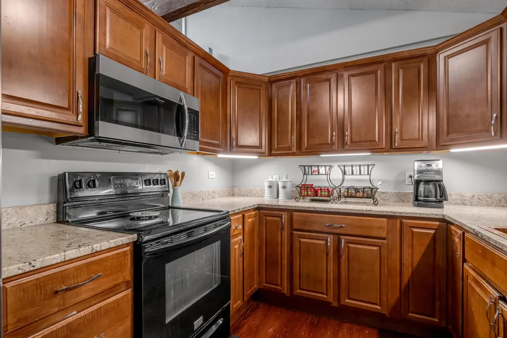 1395 Dix Drive Wilmore KY 40390