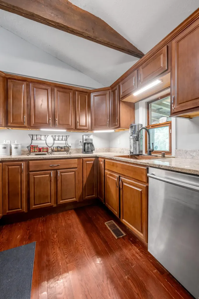1395 Dix Drive Wilmore KY 40390