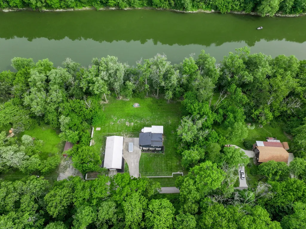 1395 Dix Drive Wilmore KY 40390