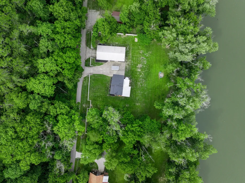 1395 Dix Drive Wilmore KY 40390