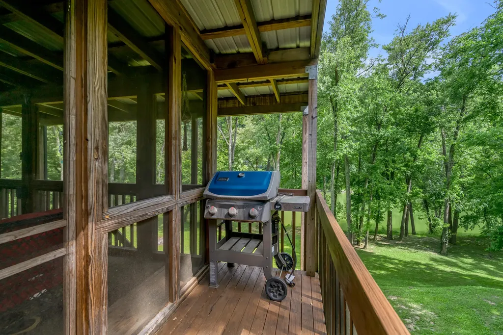 1395 Dix Drive Wilmore KY 40390