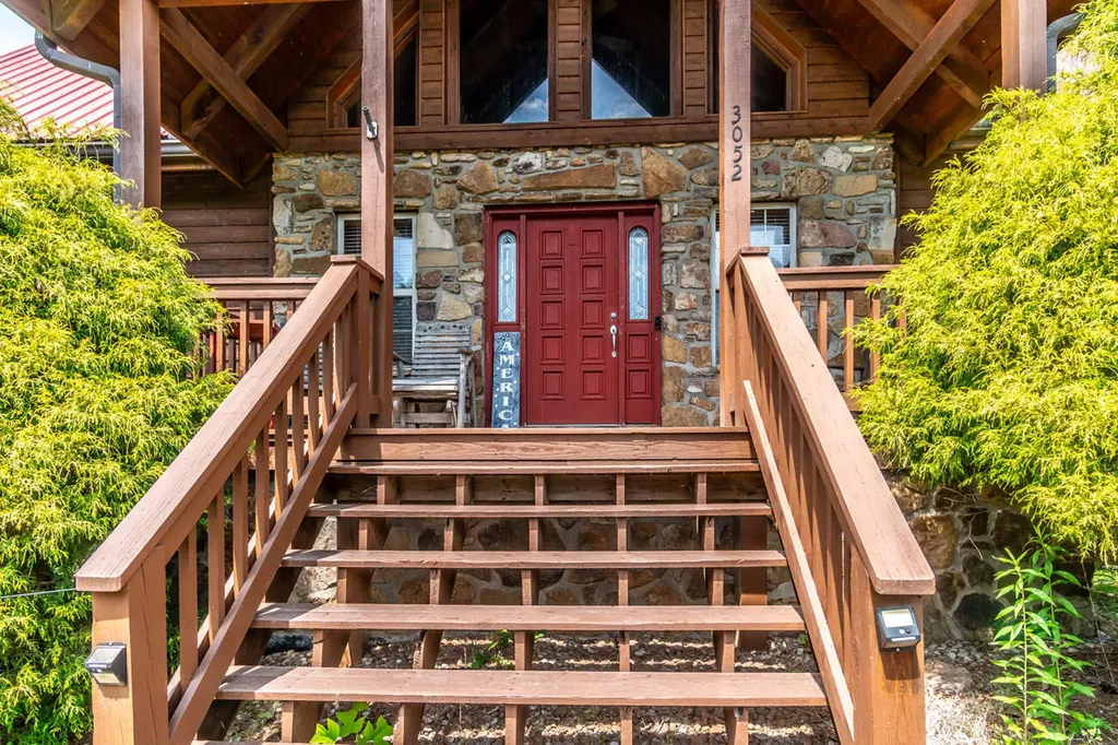 3052 Gravel Lick Branch Road Berea KY 40403
