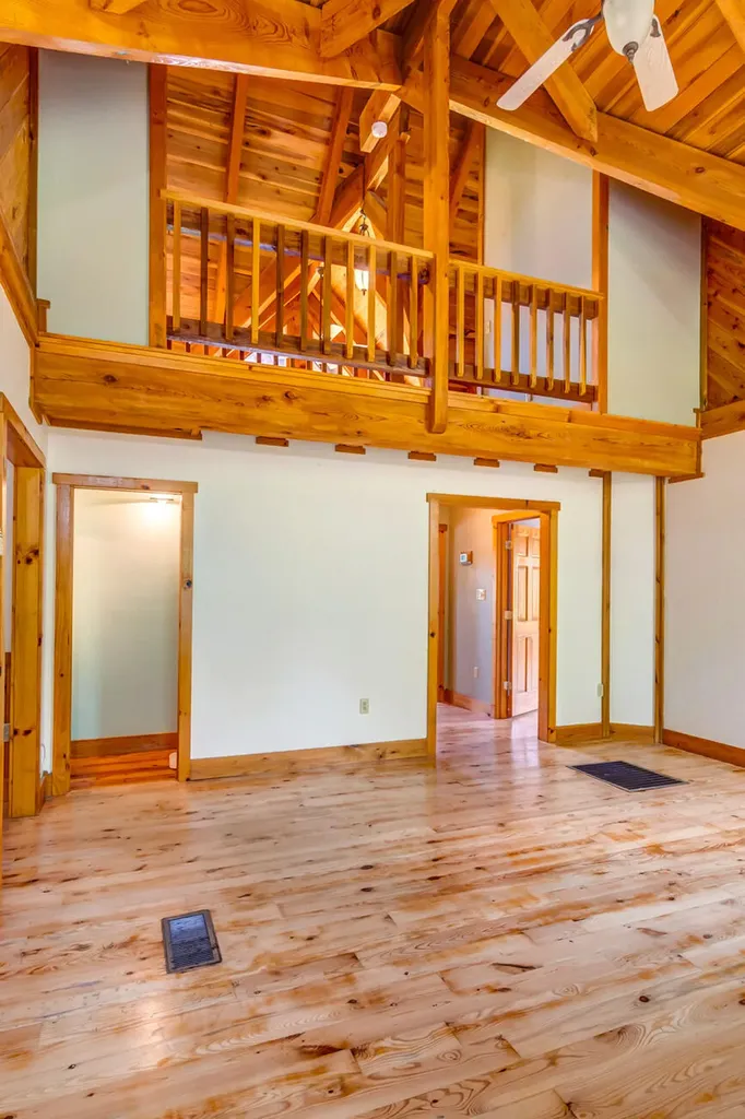 3052 Gravel Lick Branch Road Berea KY 40403
