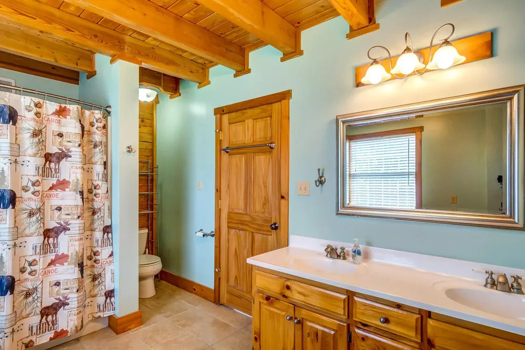 3052 Gravel Lick Branch Road Berea KY 40403
