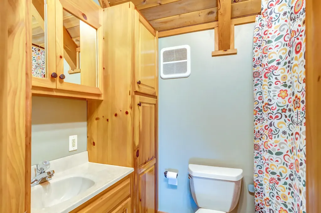 3052 Gravel Lick Branch Road Berea KY 40403
